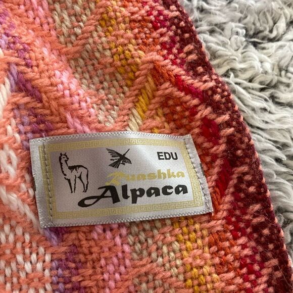 100% Alpaca Unisex Pink/Red Fringe Striped Scarf 8.5 x 66 - Picture 3 of 8